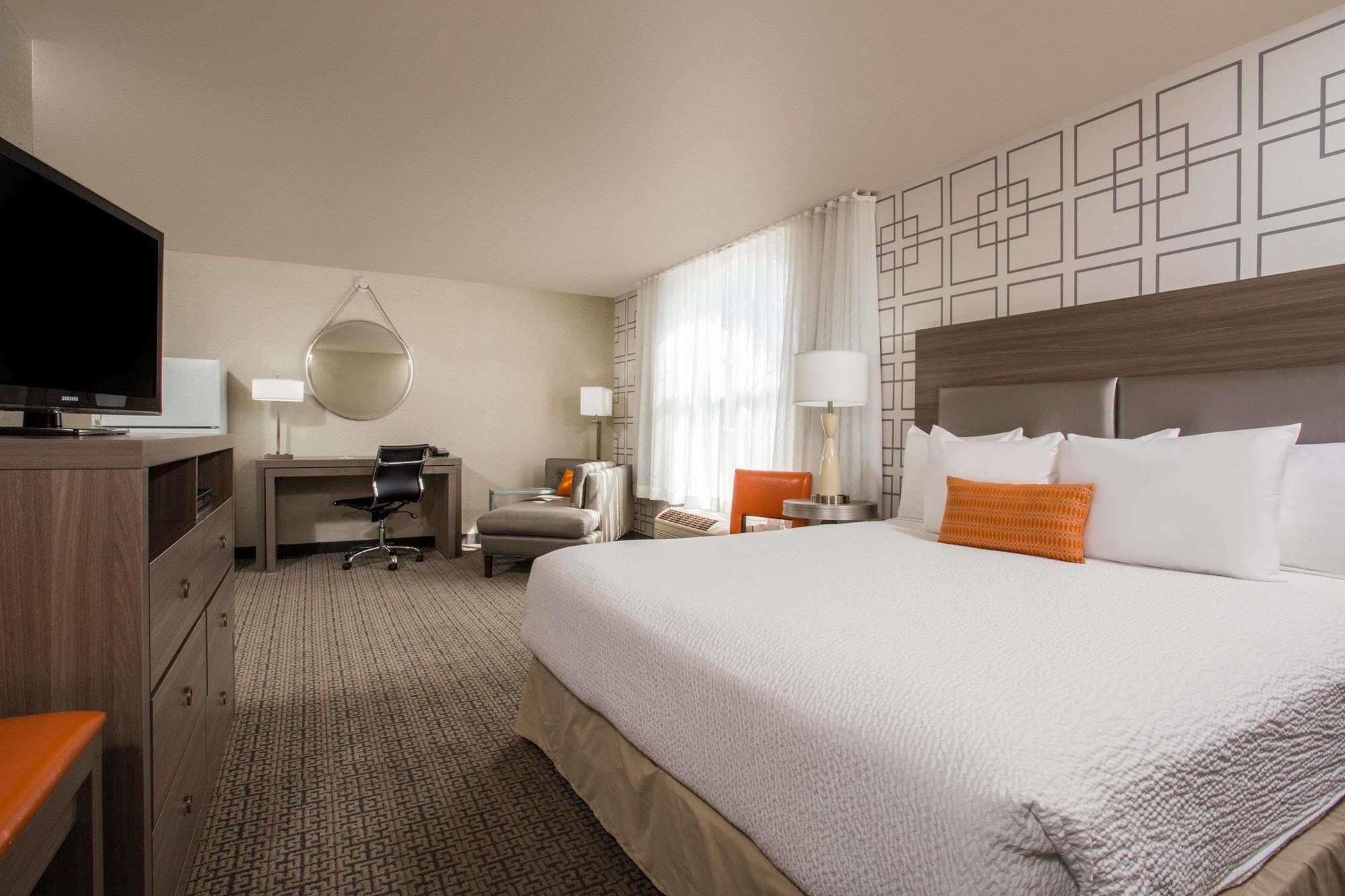 Hawthorn Suites By Wyndham Ливермор Экстерьер фото